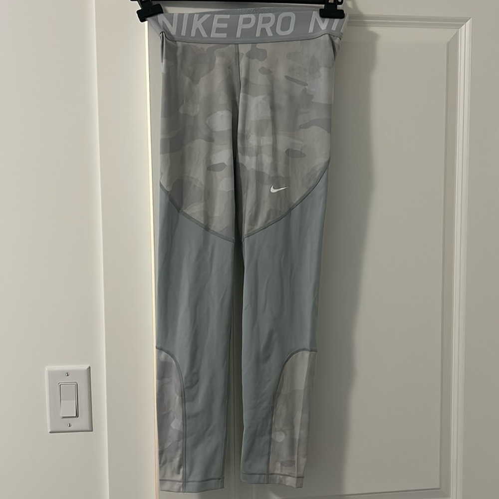 Nike dri-fit leggings